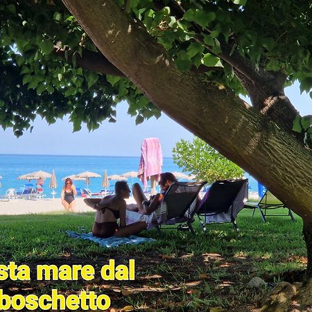 Apartament Nina'S House 3 , A 300 Metri Dal Mare Santa Caterina Dello Ionio Marina Zewnętrze zdjęcie