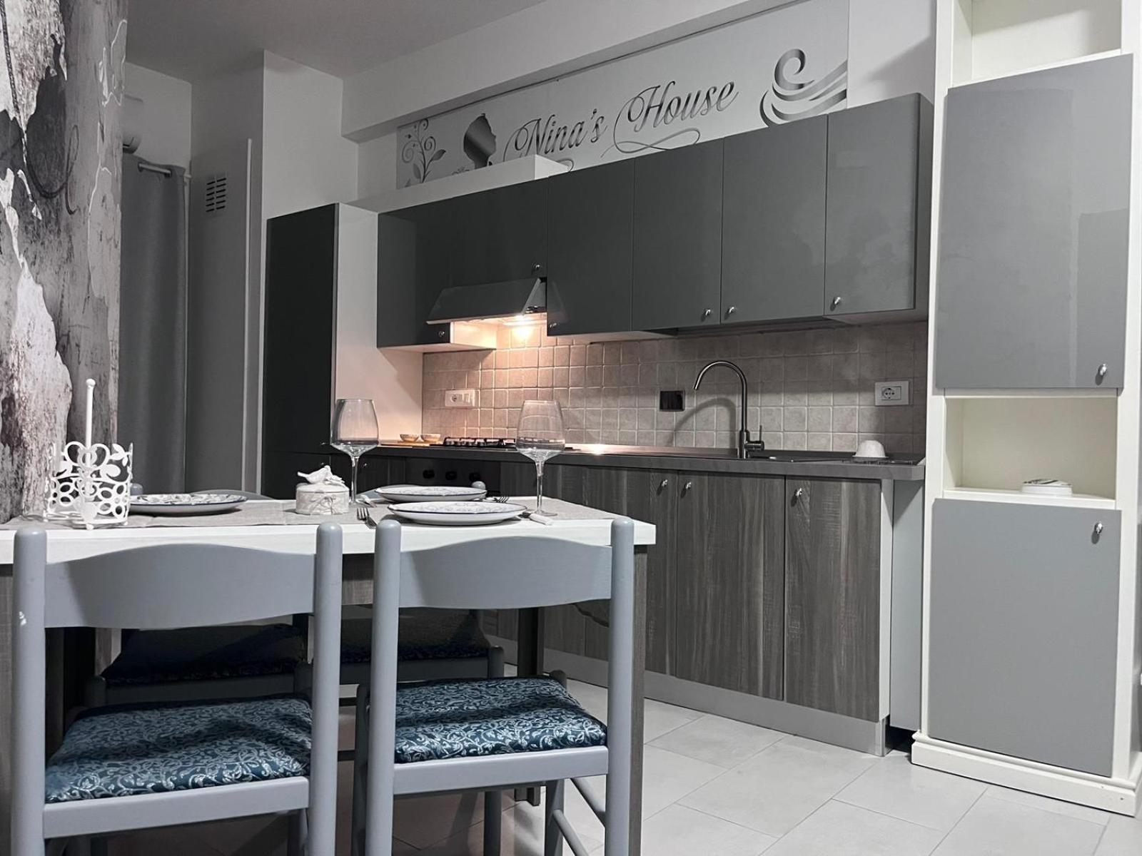 Apartament Nina'S House 3 , A 300 Metri Dal Mare Santa Caterina Dello Ionio Marina Zewnętrze zdjęcie